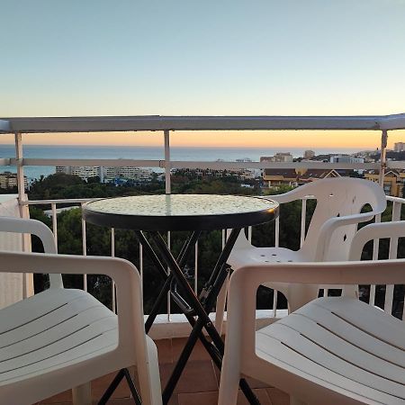 Hercules Paradise 531 Apartamento Con Vistas Al Mar Mediterraneo En Benalmadena A Pasos Del Centro Y Su Vibrante Zona Comercial Disfruta De Una Experiencia Unica En La Costa Del Sol Malaga Andalucia Well-Connected To The Airport Εξωτερικό φωτογραφία