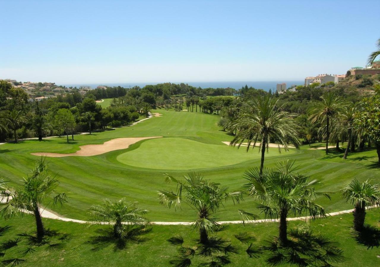 Hercules Paradise 531 Apartamento Con Vistas Al Mar Mediterraneo En Benalmadena A Pasos Del Centro Y Su Vibrante Zona Comercial Disfruta De Una Experiencia Unica En La Costa Del Sol Malaga Andalucia Well-Connected To The Airport Εξωτερικό φωτογραφία
