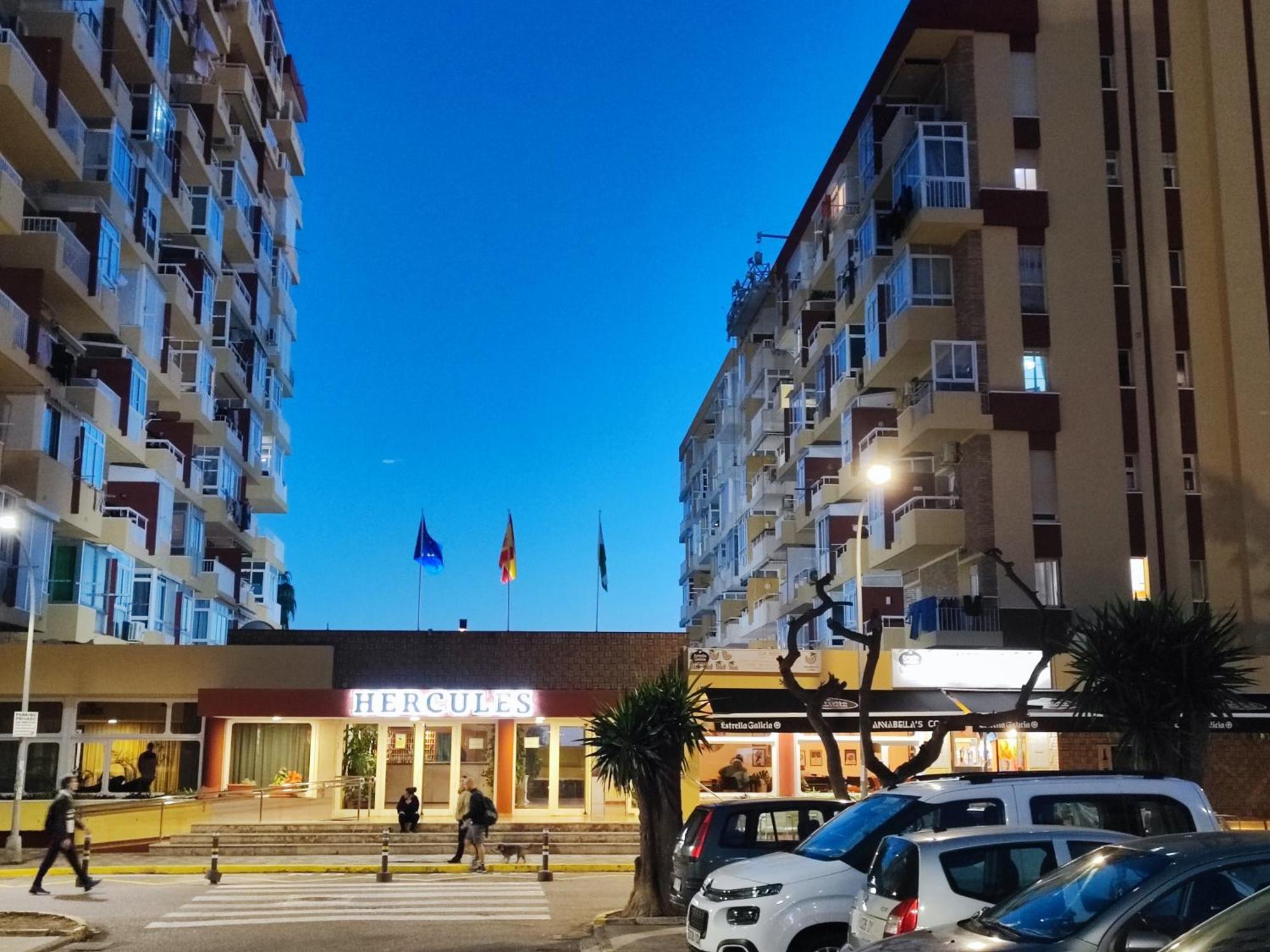 Hercules Paradise 531 Apartamento Con Vistas Al Mar Mediterraneo En Benalmadena A Pasos Del Centro Y Su Vibrante Zona Comercial Disfruta De Una Experiencia Unica En La Costa Del Sol Malaga Andalucia Well-Connected To The Airport Εξωτερικό φωτογραφία