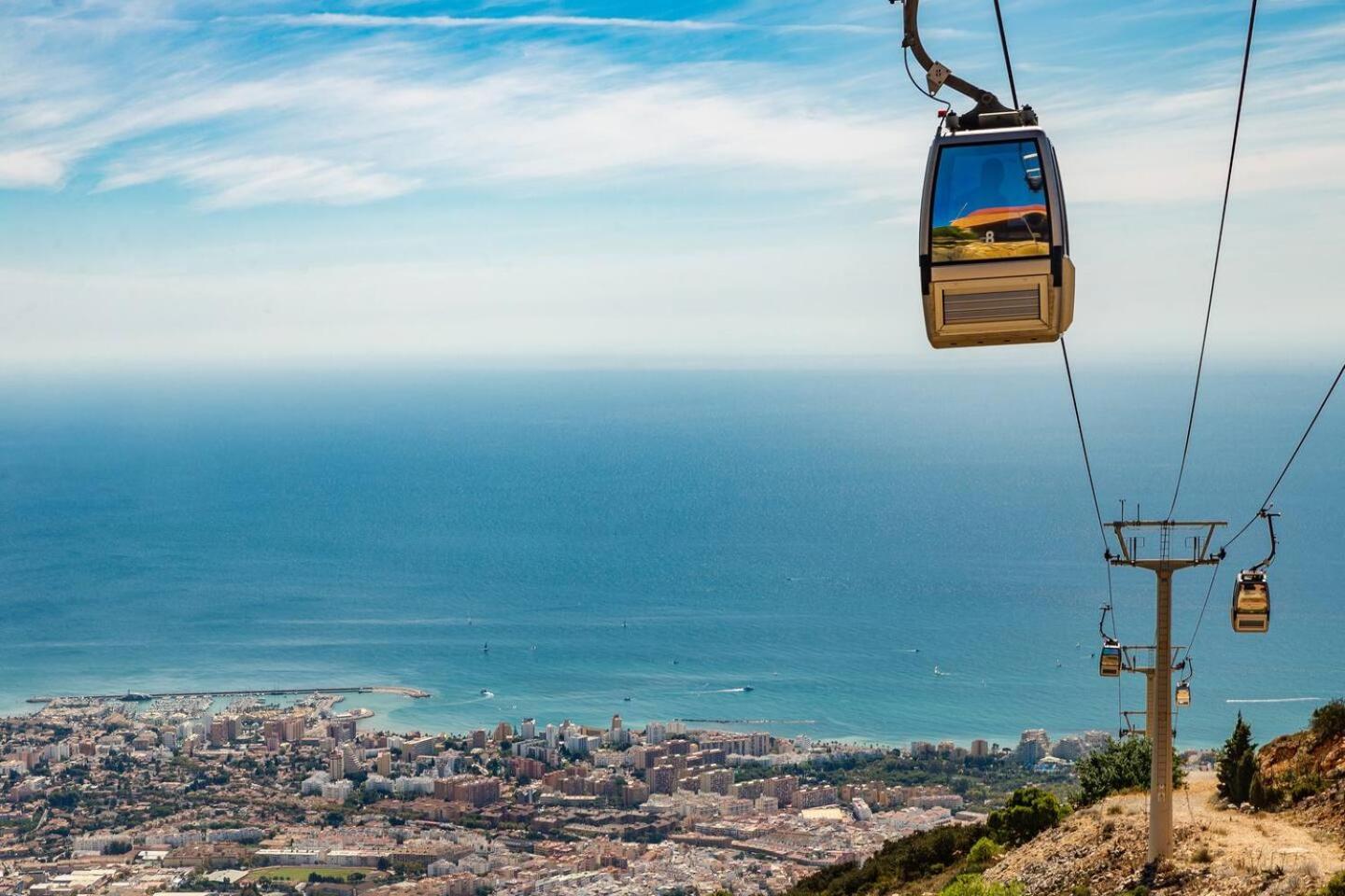 Hercules Paradise 531 Apartamento Con Vistas Al Mar Mediterraneo En Benalmadena A Pasos Del Centro Y Su Vibrante Zona Comercial Disfruta De Una Experiencia Unica En La Costa Del Sol Malaga Andalucia Well-Connected To The Airport Εξωτερικό φωτογραφία